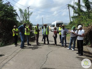 Frédéric_BUVAL_Maire_de_la_Trinité_et_le _service_technique_visitent_les_lieux
